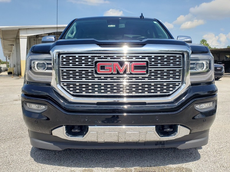 Pre-Owned 2018 GMC SIERRA 1500 2WD CREW CAB 143.5″ DENALI Crew Cab ...